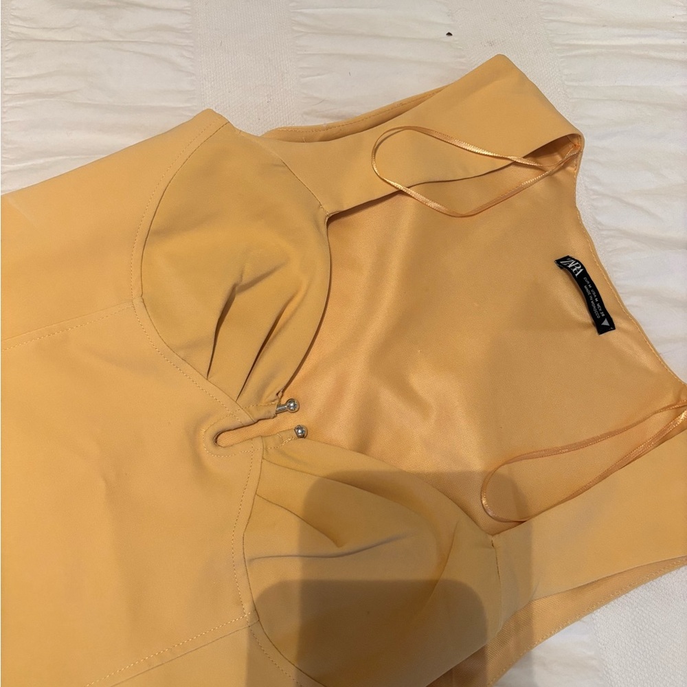 Zara Women's Yellow bodysuit